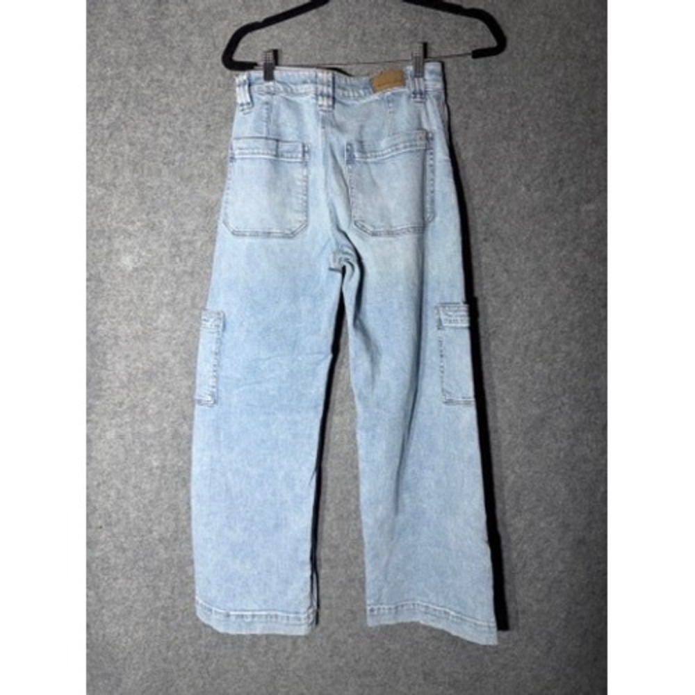 American Eagle Super High-Rise Baggy Wide Leg Cargo Jeans Light Wash 0 Short - Picture 6 of 8